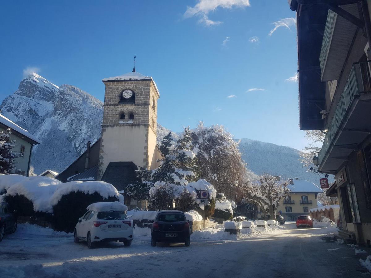 Les Frahans Samoëns Εξωτερικό φωτογραφία